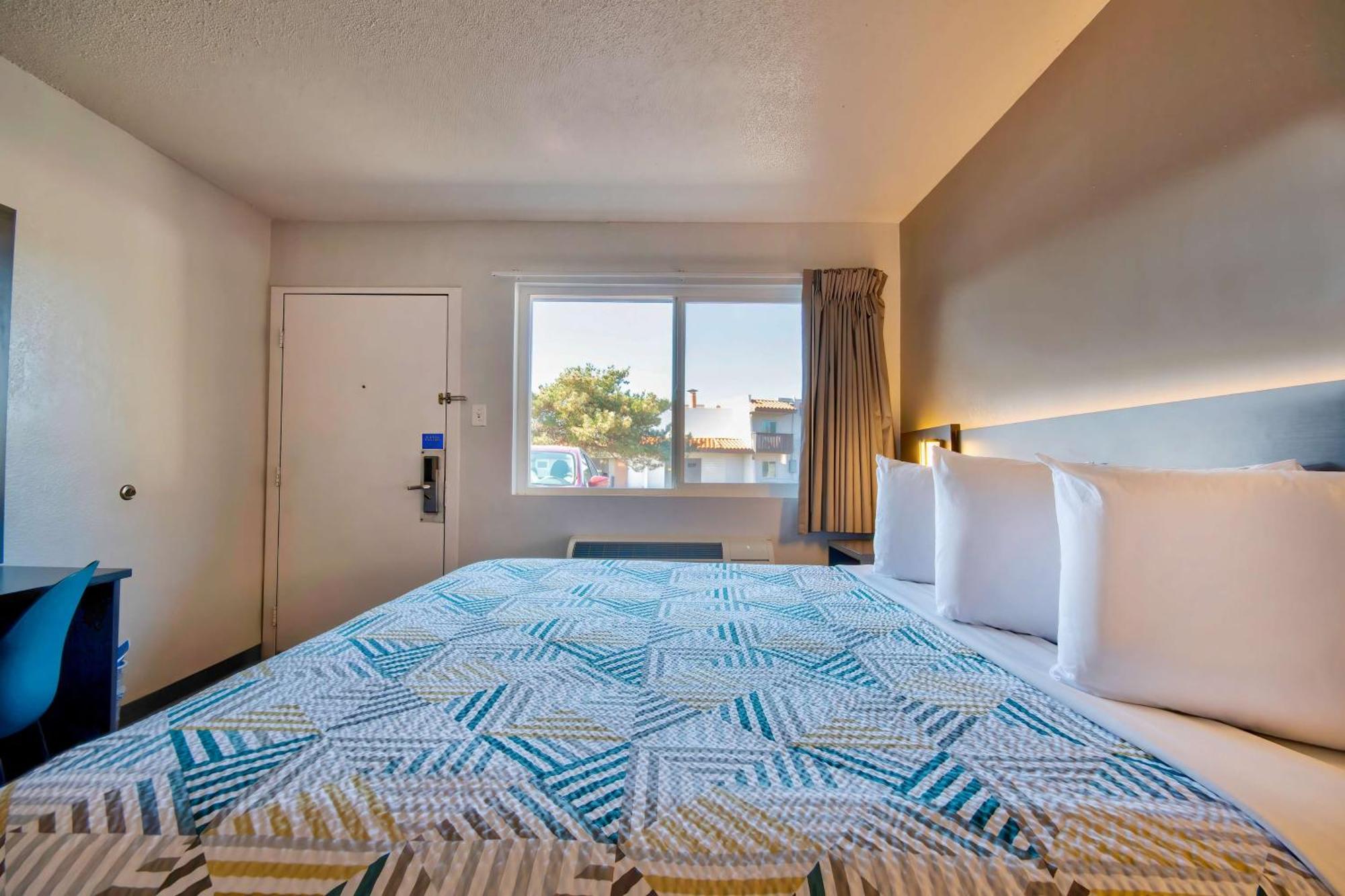 Motel 6 Santa Fe Bagian luar foto