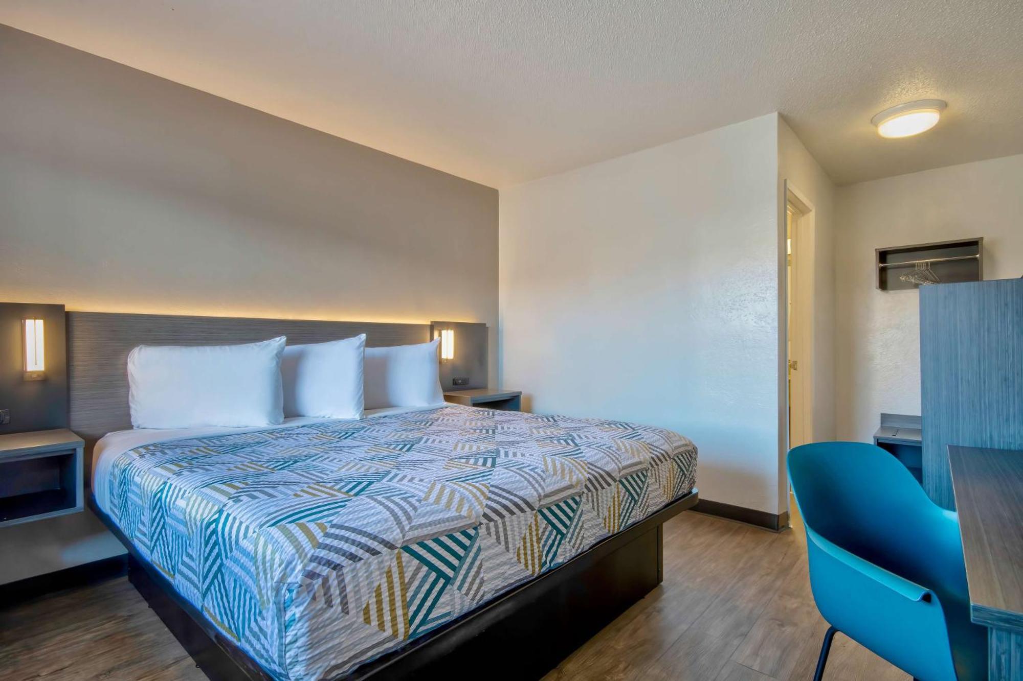 Motel 6 Santa Fe Bagian luar foto